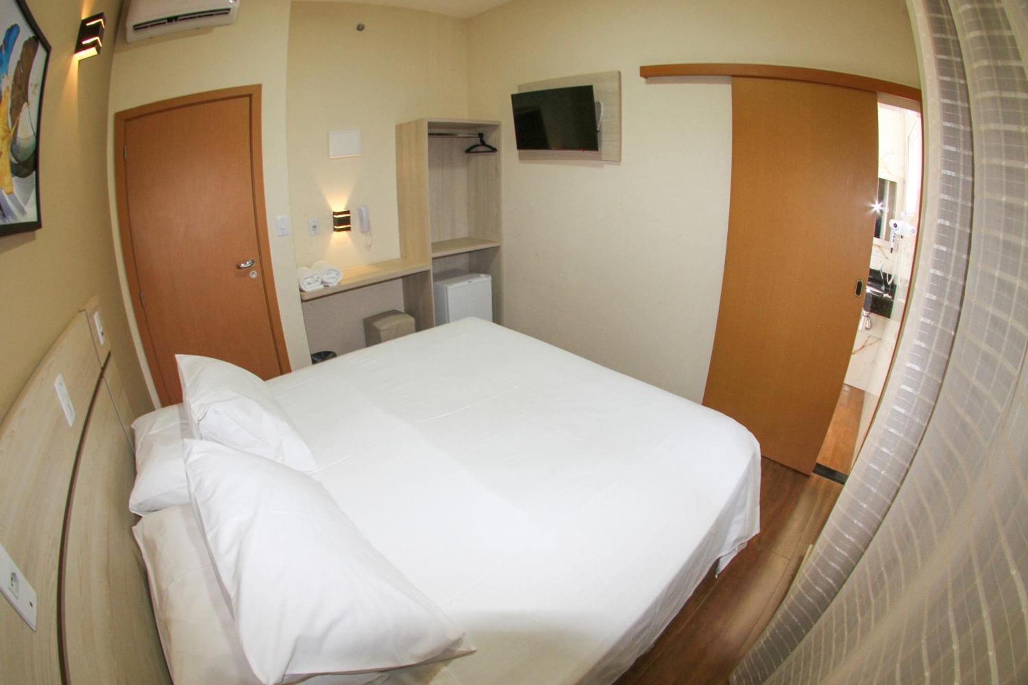 Hotel Maria Da Fe Aparecida (Sao Paulo)